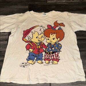 Hannah Banana Cartoon Graphic T-Shirt - White xl holes ! 1994